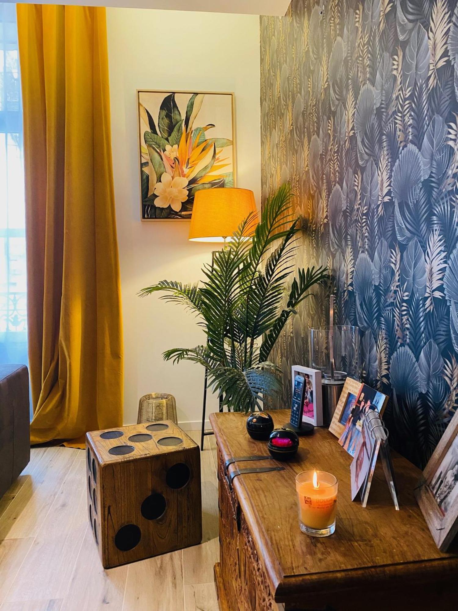Douillet Et Coquet Appartement Climatise - Parking Prive Gratuit - Centre Montpellier Eksteriør billede