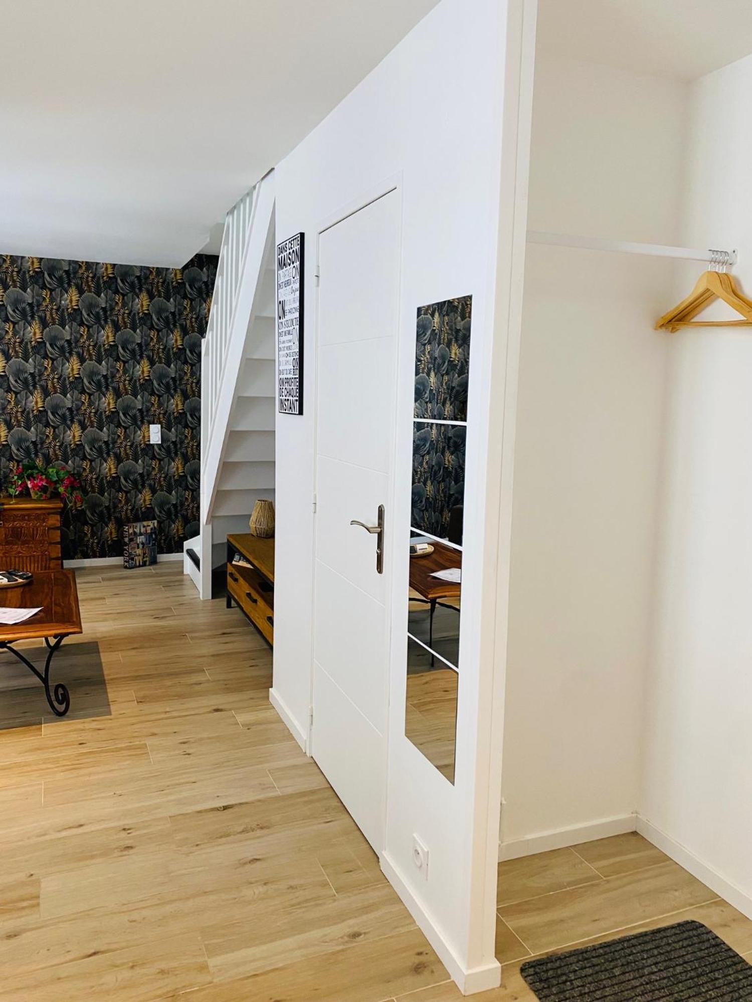 Douillet Et Coquet Appartement Climatise - Parking Prive Gratuit - Centre Montpellier Eksteriør billede